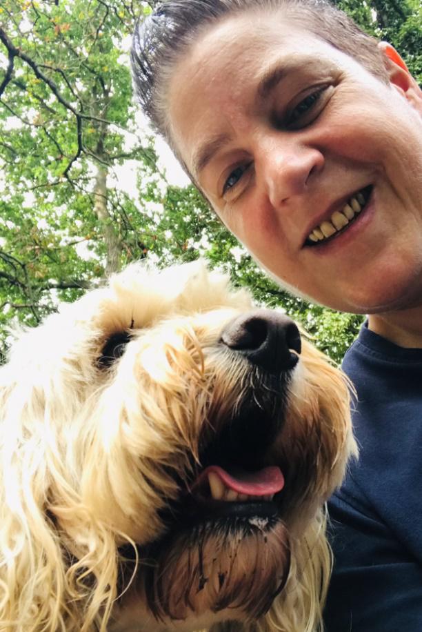 Rachael Scott, Darshana Dogs